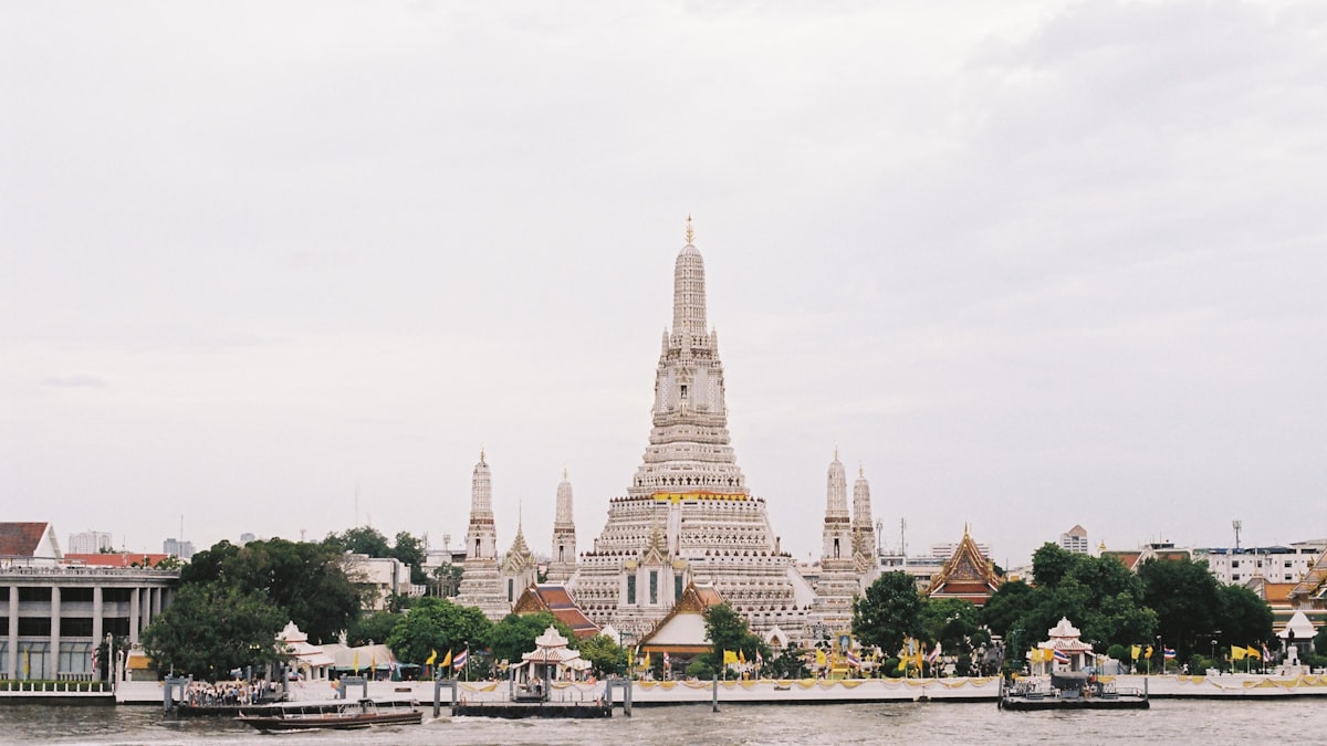 What Should First-Time Visitors Do in Bangkok?